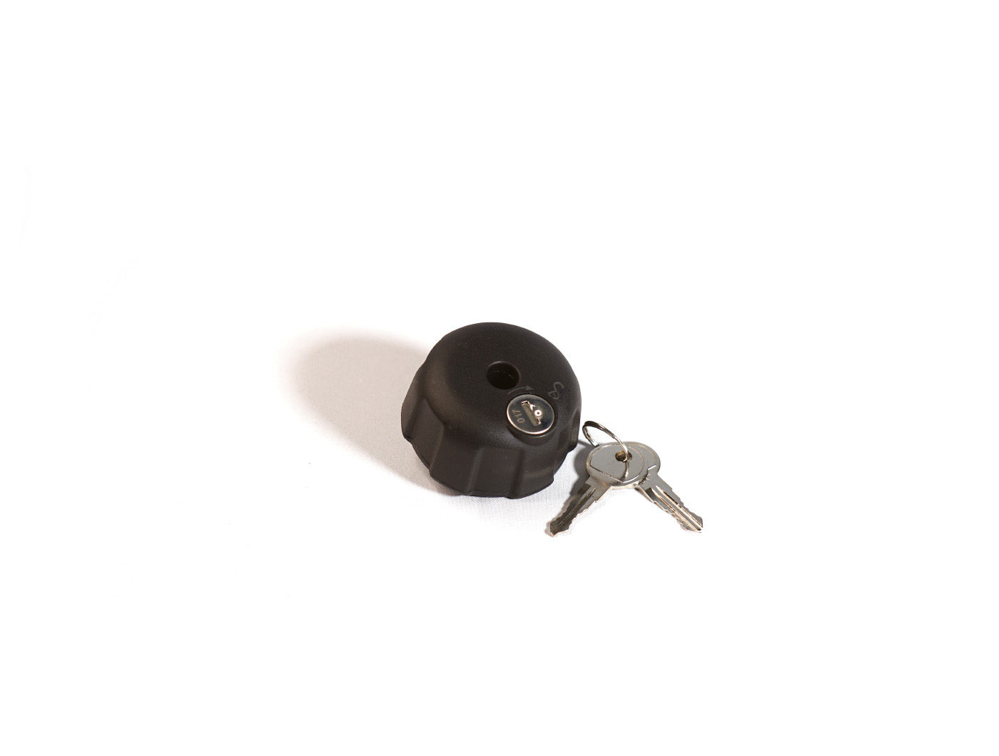 ORIS TRACC locking hand wheel with matching keys for securing frame holders on a bike carrier, shown on a white background.